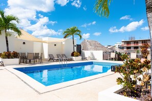 Condo, 2 habitaciones | Alberca