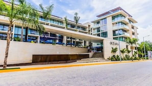 Condo, 3 Bedrooms | Exterior - Contemporary Design Oceana 422 Playa del Carmen Condo by RedAwning (Playa del Carmen)