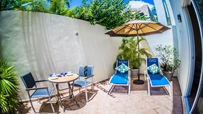 Condo, 2 habitaciones | Balcón