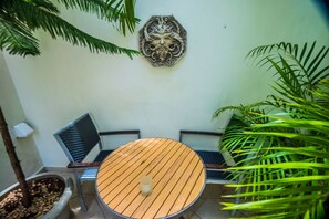 Condo, 2 Bedrooms | Outdoor dining - Romanina 1 Condo in the Heart of Playa del Carmen by RedAwning (Playa del Carmen)