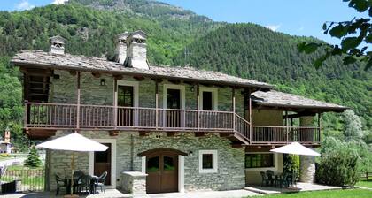 Beautiful apartment for 4 people with WIFI, pool, TV and terrace