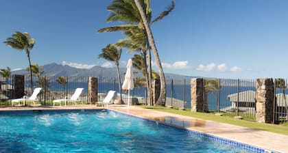 Modest Oceanfront Condo in Kapalua Bay Villas – Endless Views of the Pacific 🌅