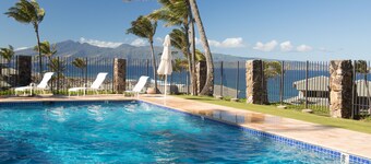 Modest Oceanfront Condo in Kapalua Bay Villas – Endless Views of the Pacific 🌅