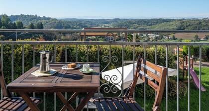 Cosy apartment for 4 people with pool, WIFI, A/C, TV, patio and pets allowed