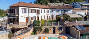 Cosy apartment for 4 people with A/C, WIFI, pool, TV, patio and pets allowed