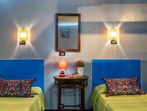 2 室のベッドルーム、旅行用ベビーベッド��、WiFi (無料)