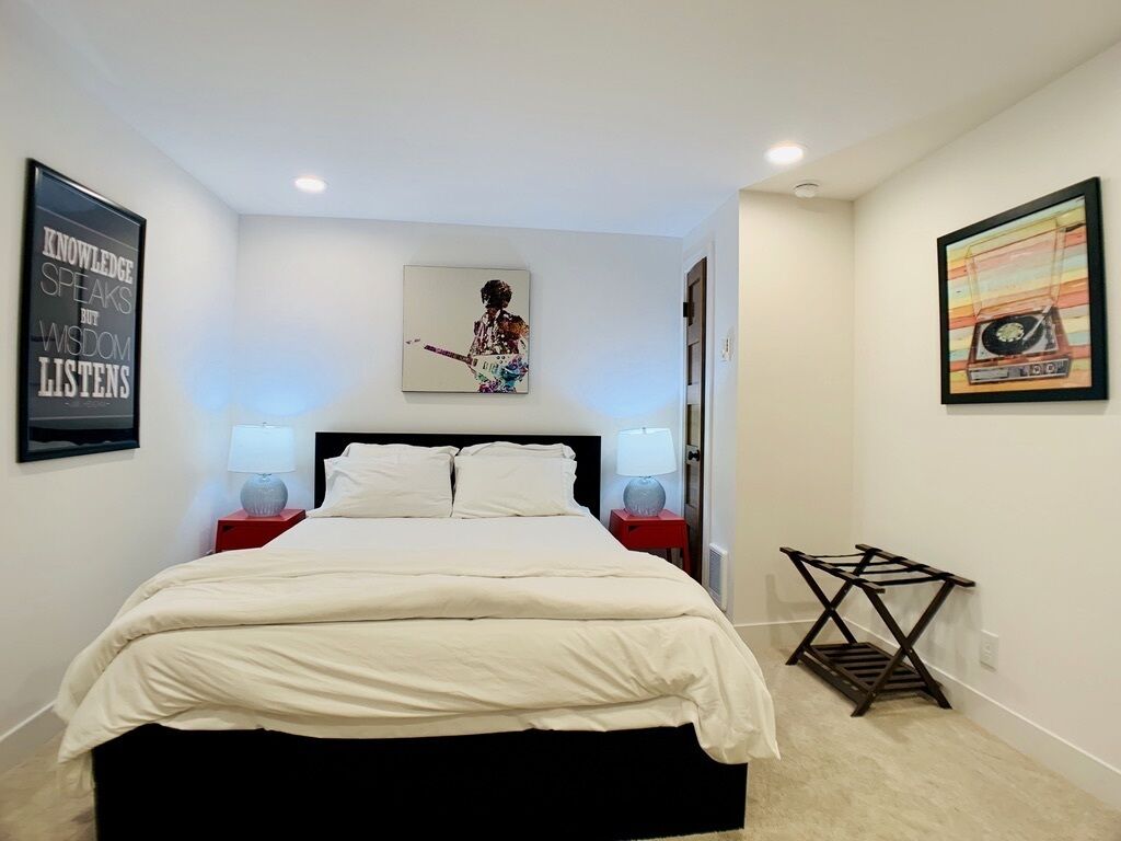 Condo ejecutivo | 2 habitaciones, tabla de planchar con plancha y camas extra gratis 