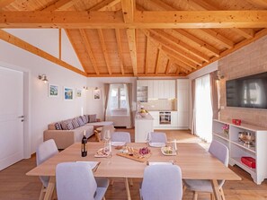 Dining - Villa Doline - Two-Bedroom Villa with Swimming Pool (Gruda)