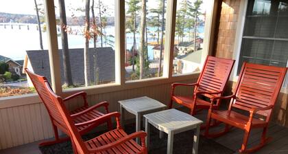 Paras näkymä Scenic Sheepscot -joelle ja viehättävälle Wiscassetin kylälle