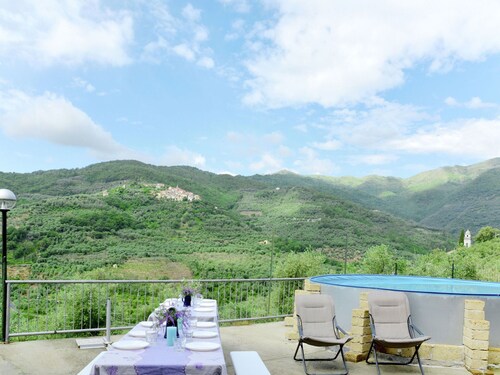 Nice apartment for 24 guests with private pool, TV, patio, pets allowed and panoramic view