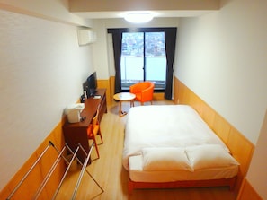 Double Room | Desk, laptop workspace, free WiFi, bed sheets - Elitz INN Shijokawaramachi (Kyoto)