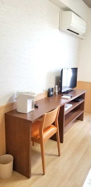 ห้องดับเบิล | 1 ห้องนอน, โต๊ะทำงาน, พื้นที่ทำงานแบบใช้แล็ปท็อป, Wi-Fi ฟรี