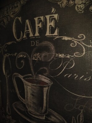 Interior detail -  Cuyahoga River Man Cave (Cuyahoga Falls)