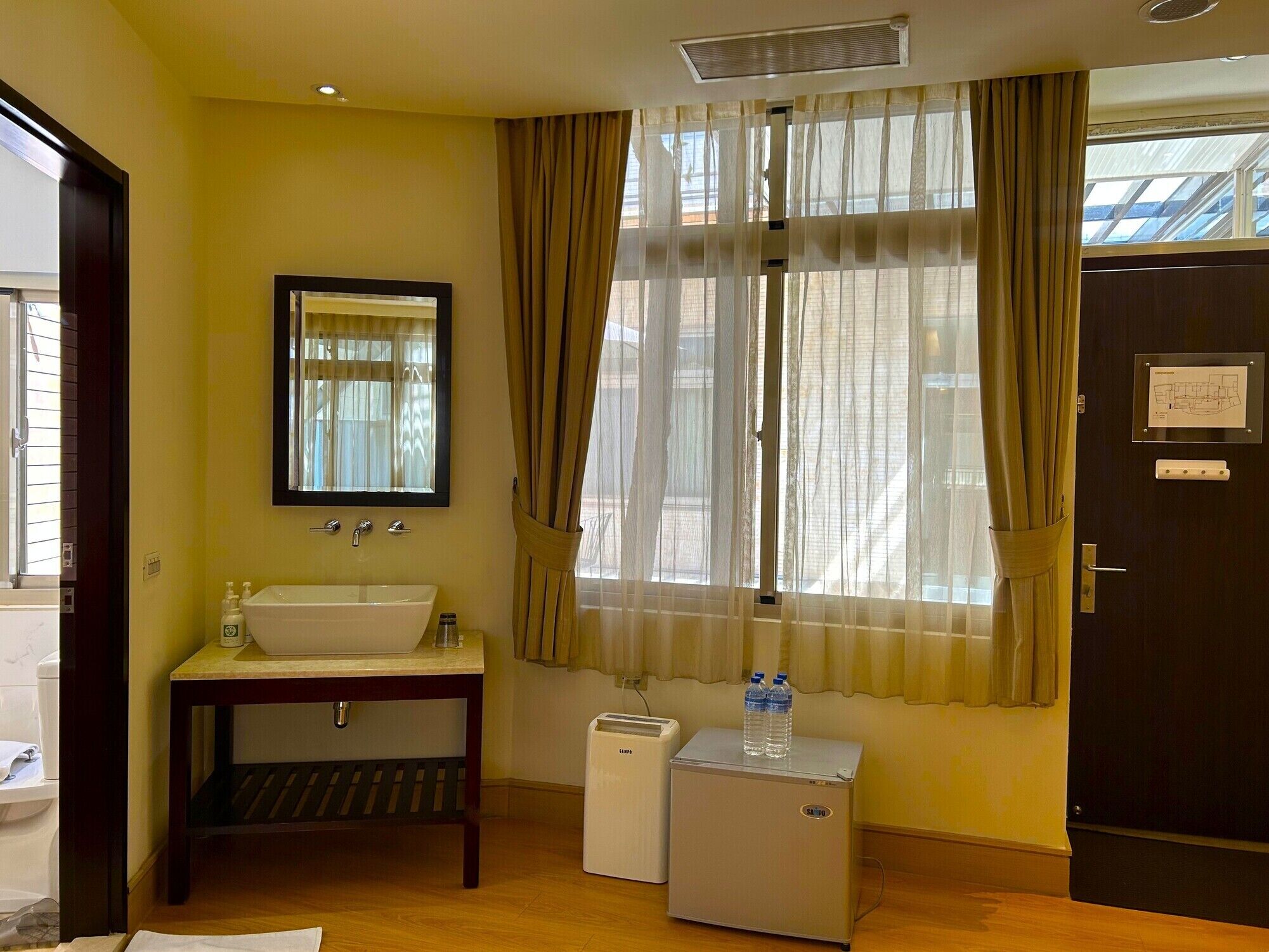 basic double room (706) | down duvets, blackout curtains, free wifi, bed sheets