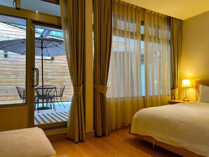 Family Quadruple Room (611) | Gebar bulu kapas, langsir/tirai gelap terus, Wi-fi percuma, cadar katil 