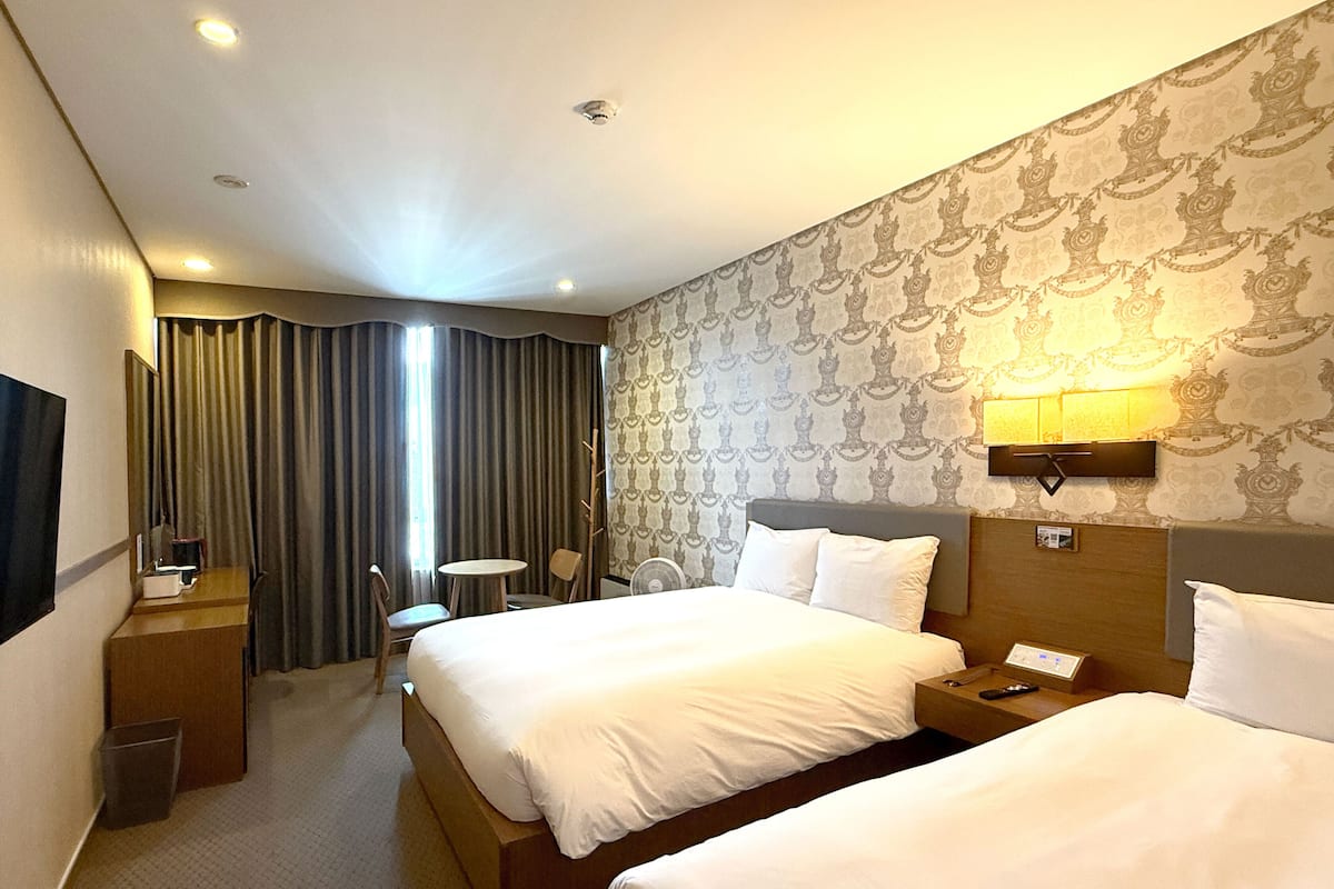 Deluxe Twin Room, Bathtub