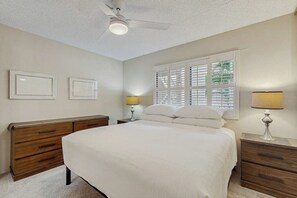 1 bedroom, iron/ironing board, internet, bed sheets