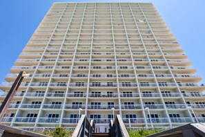 Exterior - Unique beach condo in Panama City with Gulf views, pools & fitness facility (Panama City Beach)