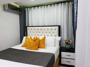 3 habitaciones, tabla de planchar con plancha y wifi gratis