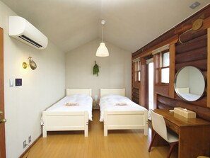 6 bedrooms, individually decorated, free WiFi - La Terrasse Awaji (Awaji)