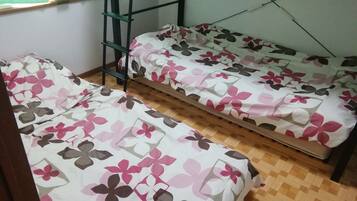 Standard Room | 1 bedroom, free WiFi