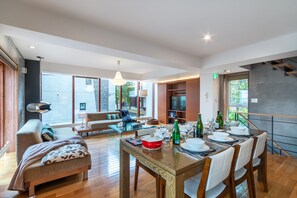 木屋, 4 间卧室 | 餐厅