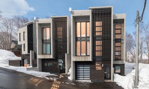 Exterior - Fubuki 2 by Hokkaido Tracks (Kutchan)