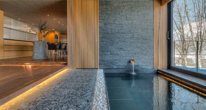 Hideaway on Escarpment by H2 Life