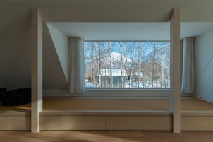 Chalet, 3 Bedrooms | Living area | TV