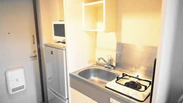 Apartment | Private kitchenette | Stovetop