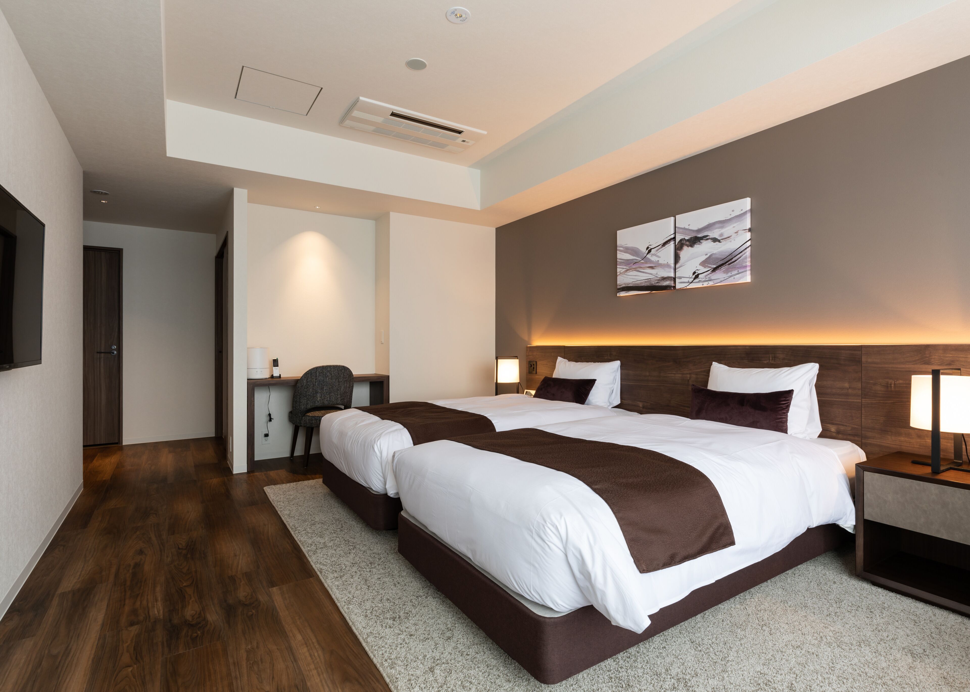 Premium bedding, in-room safe, soundproofing, iron/ironing board