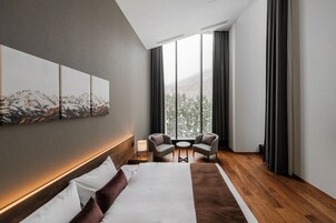 4 Bedroom Penthouse Residence | Premium bedding, in-room safe, soundproofing, iron/ironing board