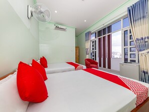 Superior Quadruple Room | View from room - OYO 898 Phuong Thao Hotel (Nha Trang)