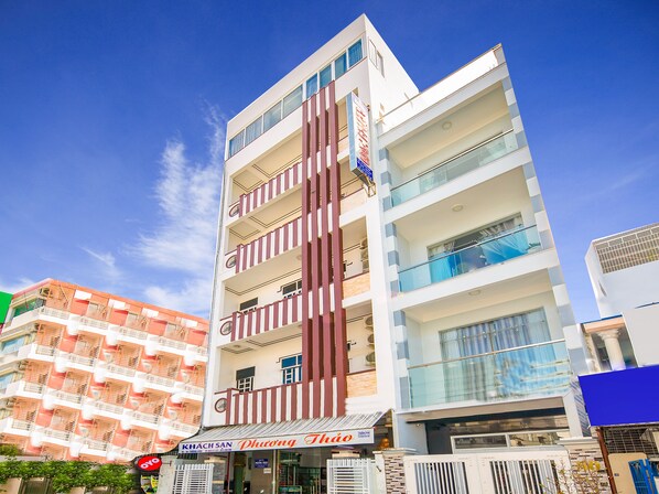 Exterior - OYO 898 Phuong Thao Hotel (Nha Trang)
