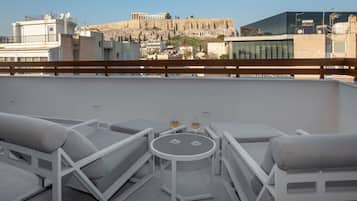 Luxury Penthouse, 1 Bedroom, Jetted Tub, City View (5&6) | Terrace/patio