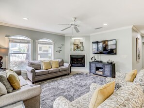 TV, fireplace, DVD player