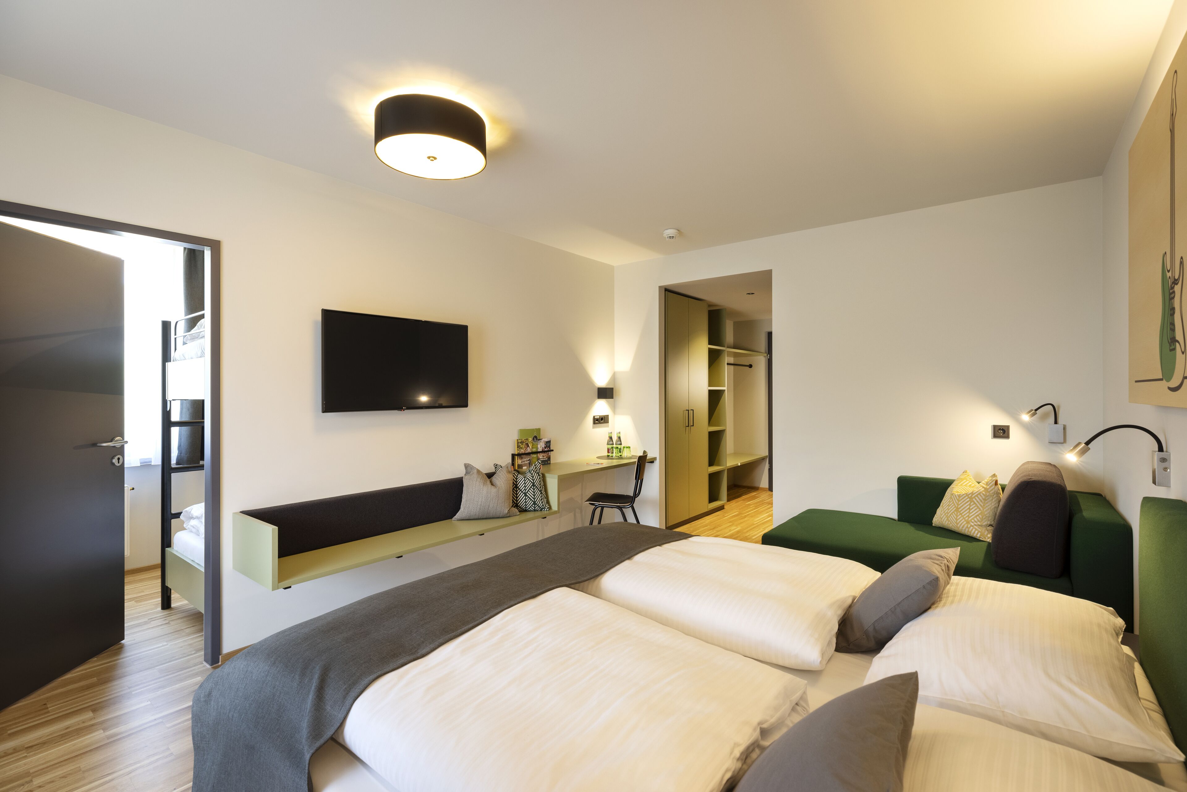 family apartment, 2 bedrooms | 1 bedroom, in-room safe, desk, laptop workspace