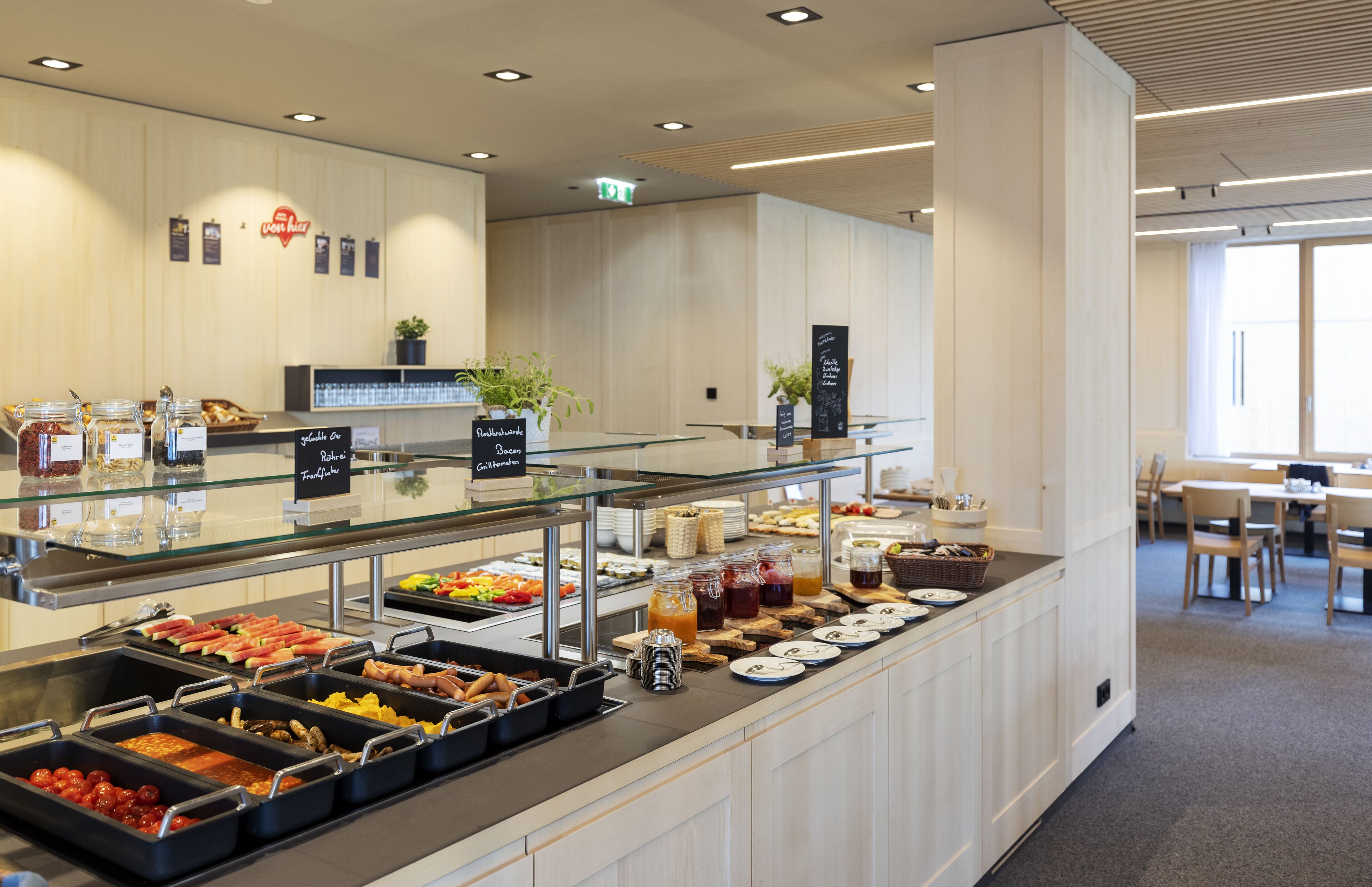 daily buffet breakfast (eur 18 per person)