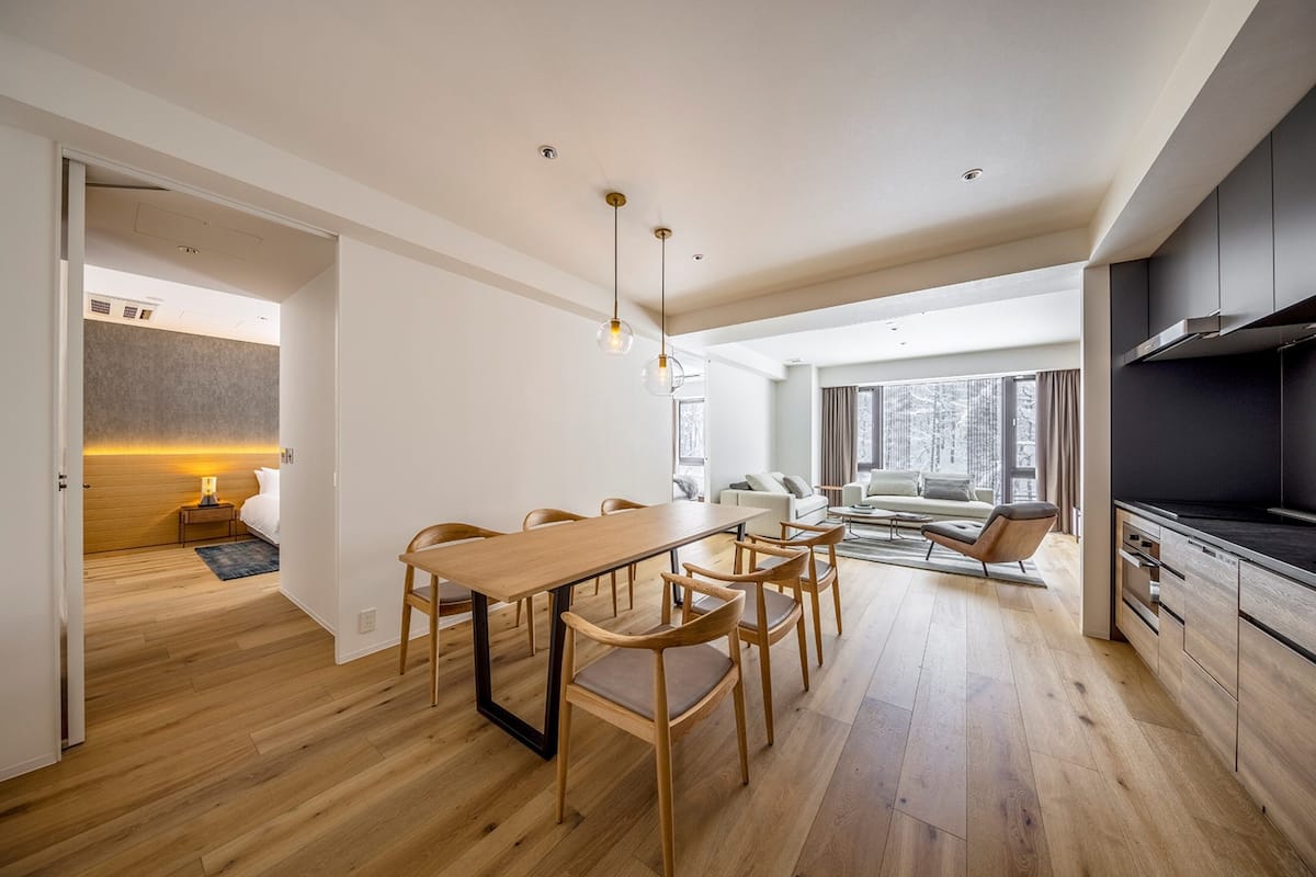 2 Bedroom Premier Suite | Private kitchen | Coffee/tea maker