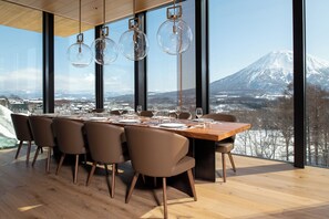 4 Bedroom Yotei Penthouse Residence | In-room dining