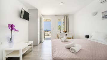 Studio | In-room safe, soundproofing, iron/ironing board, free WiFi