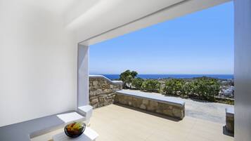 Apartment, 1 Bedroom | In-room safe, soundproofing, iron/ironing board, free WiFi