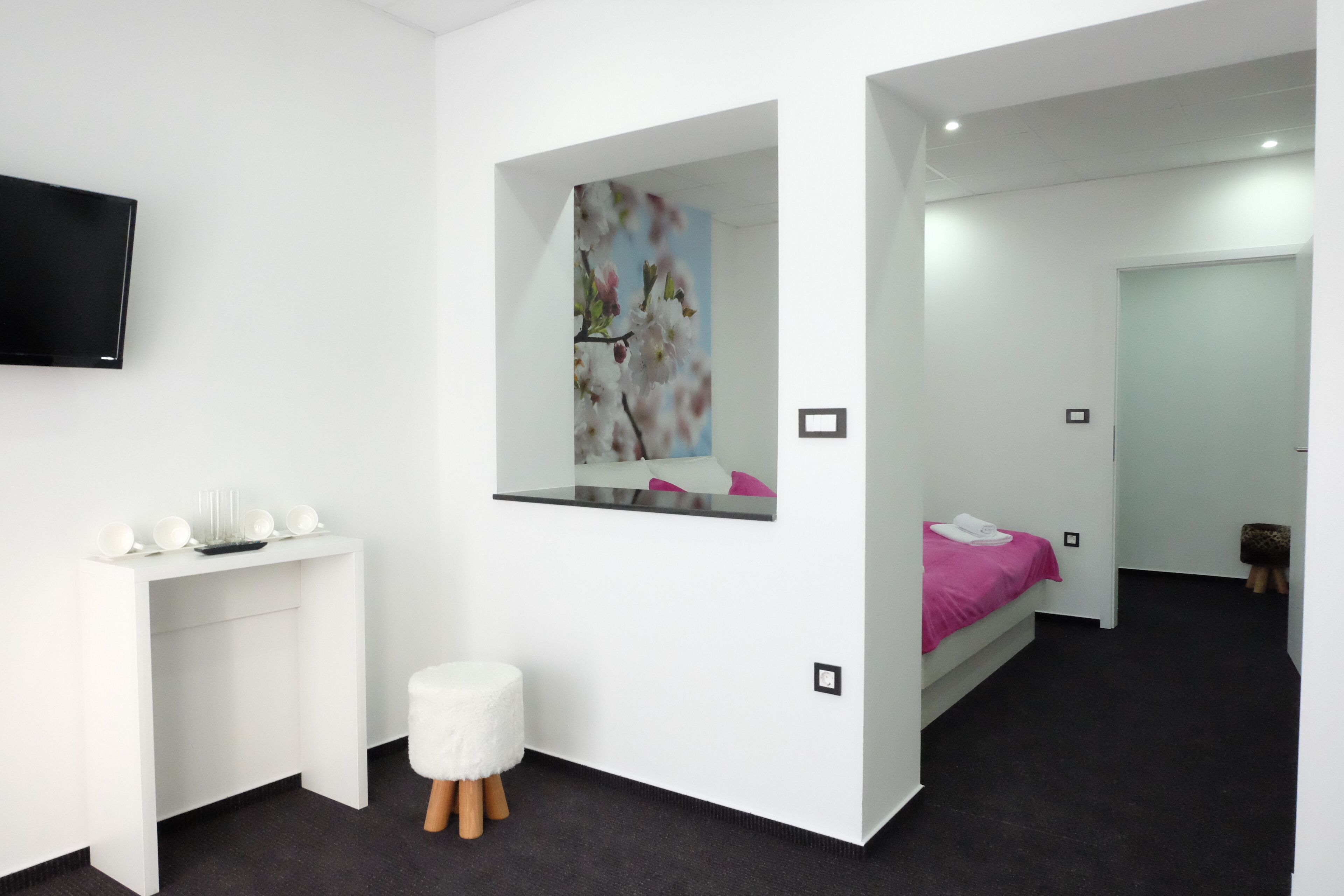 Foto - Luwiana Suites