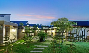 Property grounds - Modern Villa, Luxury with Private Pool @Nusa Dua (Jimbaran)