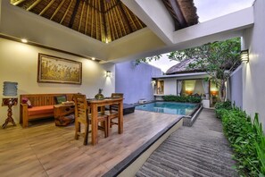 Outdoor dining - Avery Private Pool Villa at Uluwatu, Bali (Jimbaran)