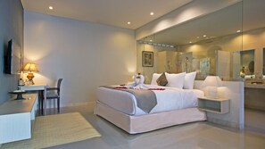 1 bedroom, in-room safe, WiFi, bed sheets