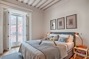 2 bedrooms, Internet, bed sheets - Liberdade Avenue 1 - Restauradores Square - Beautiful apartment, carefully decorated in Praça dos R (Lisbon)