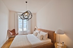 3 chambres, fer et planche à repasser, Wi-Fi gratuit, draps fournis