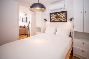 2 chambres, fer et planche à repasser, lit parapluie, Wi-Fi gratuit