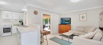 Fabulously Presented Family Retreat on Bribie Island